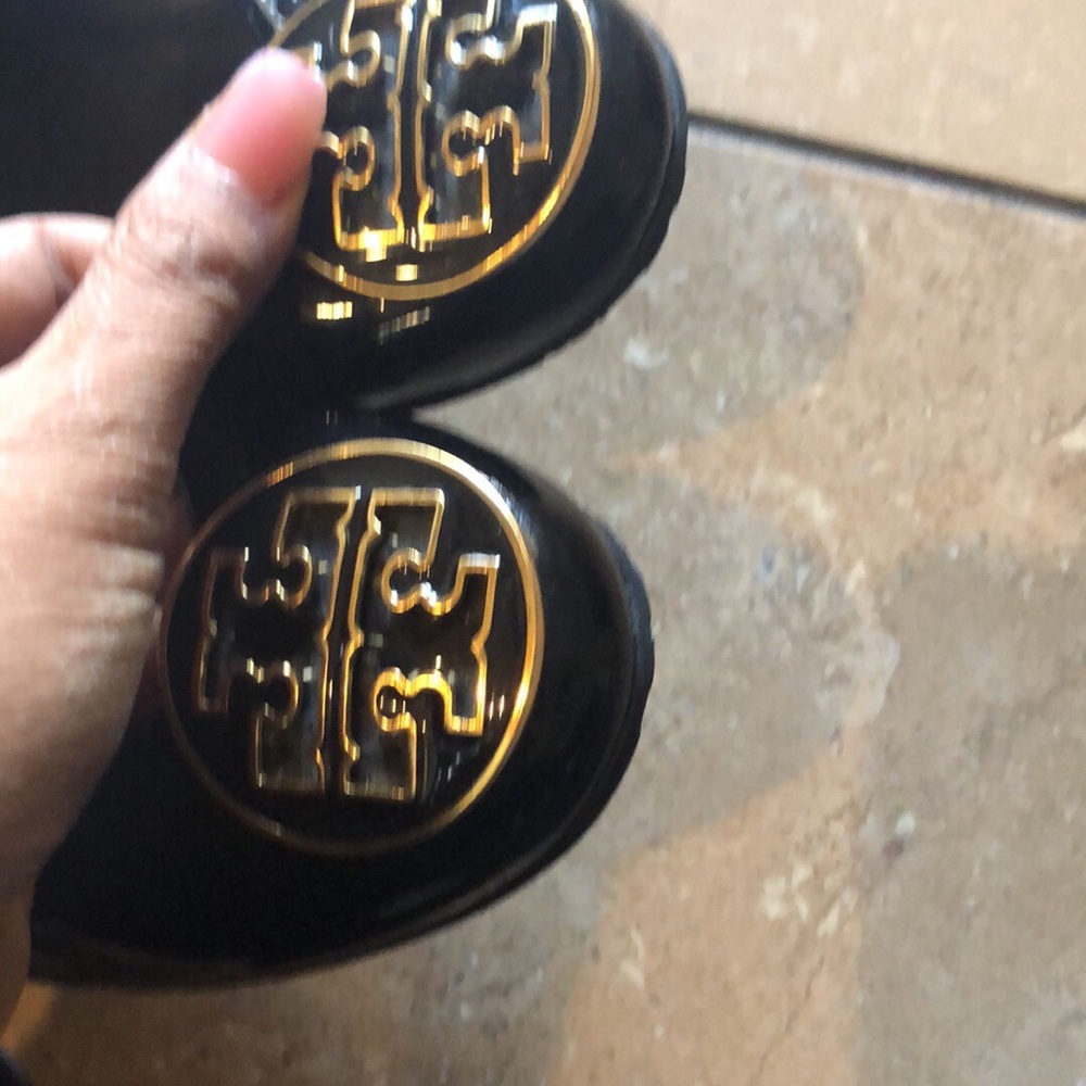 Tory Burch - Picture 2 of 5